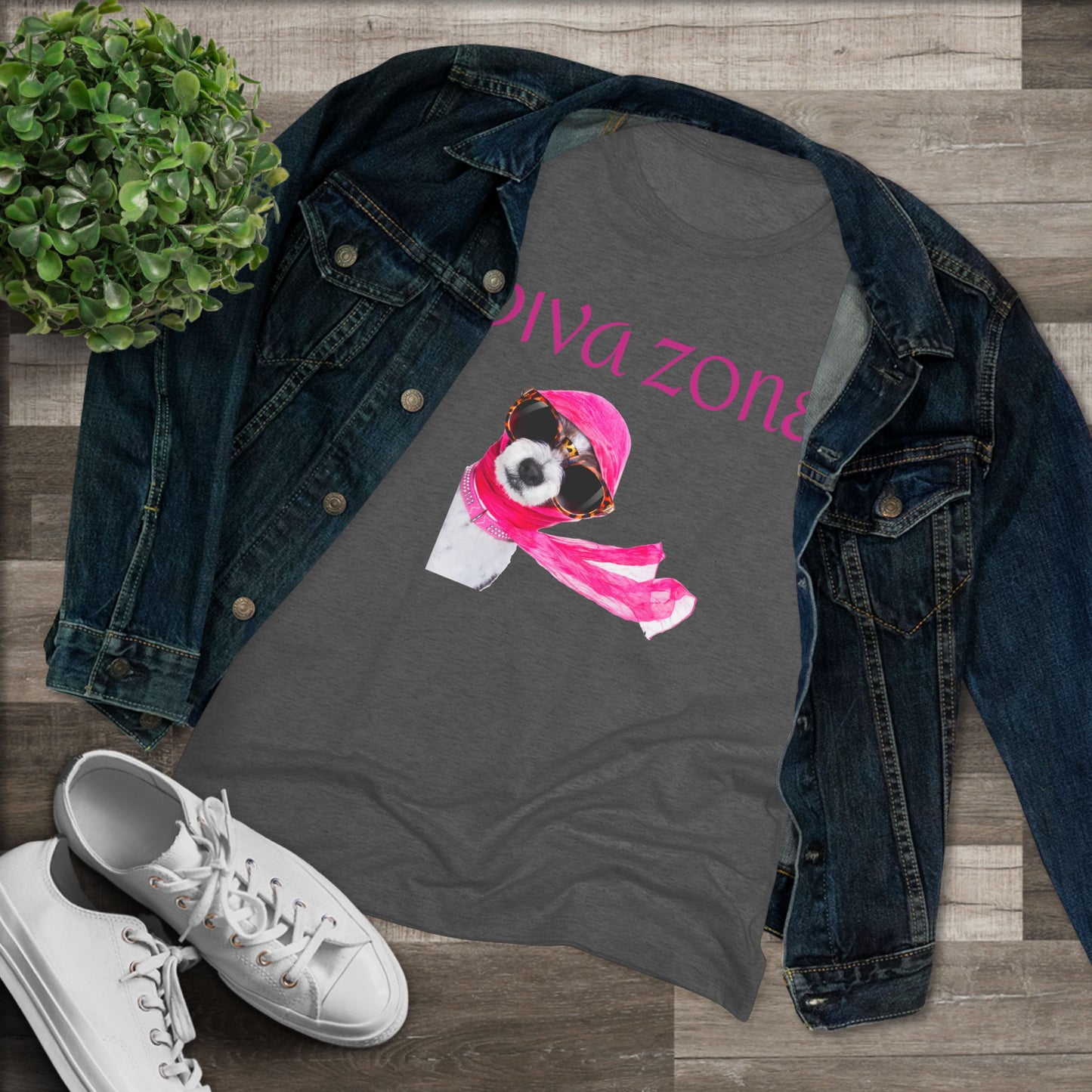 Diva Zone Women's Triblend Tee - Fun Dog Lover Shirt, Cute Gift for Animal Lovers, Casual Summer Top, Dog Mom Outfit, Pet Enthusiast Apparel